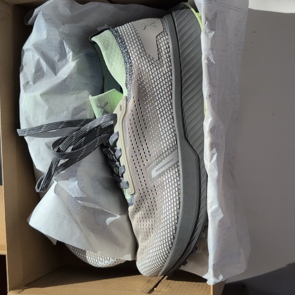 Flux Footwear Trail Running Shoes - Picture 1 of 4